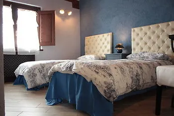 Relais Garden Cactus فندق فافارا